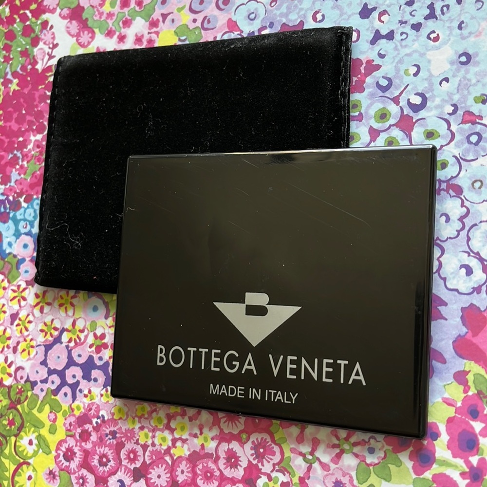 Bottega Veneta compact mirror.